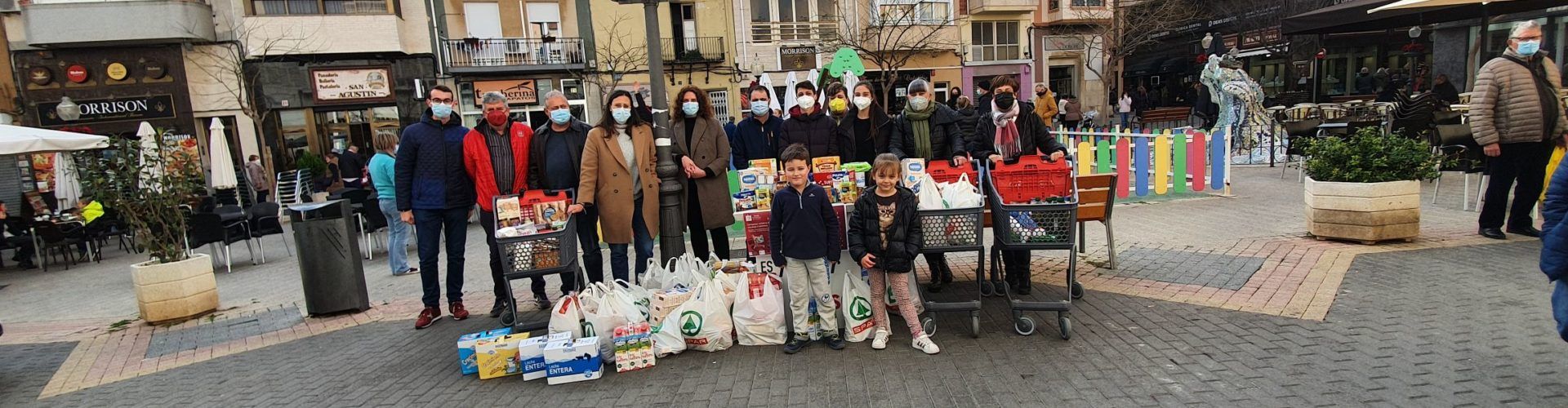 Èxit de la recollida d’aliments pels Joves Socialistes de Vinaròs
