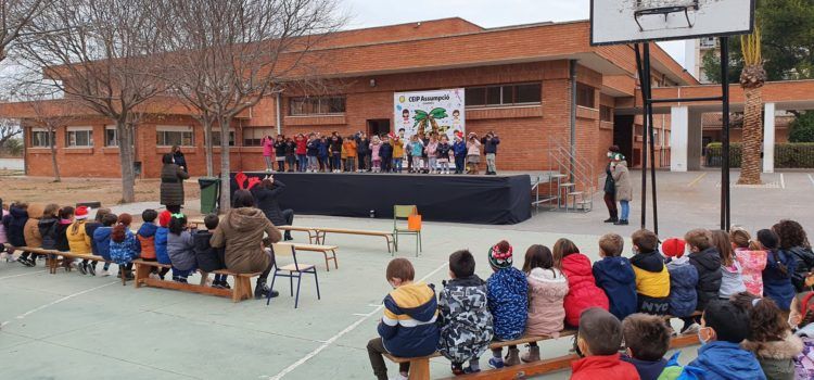 Nadales i visita del patge per acabar les classes abans de vacances