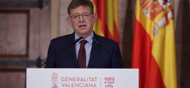 Ximo Puig anuncia un plan para acelerar la vacunación con las dosis de refuerzo y plantea extender el pasaporte COVID a todos los restaurantes y a cines y gimnasios