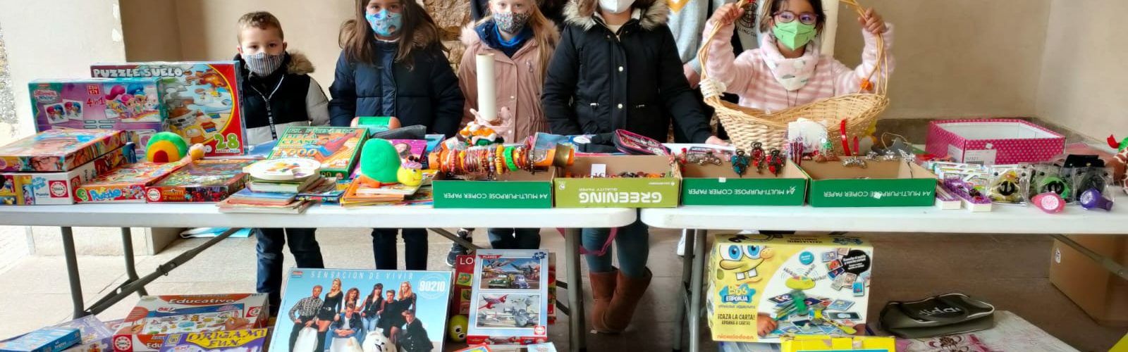 Benassal mostra el seu costat més solidari en el Mercat Benèfic de Nadal