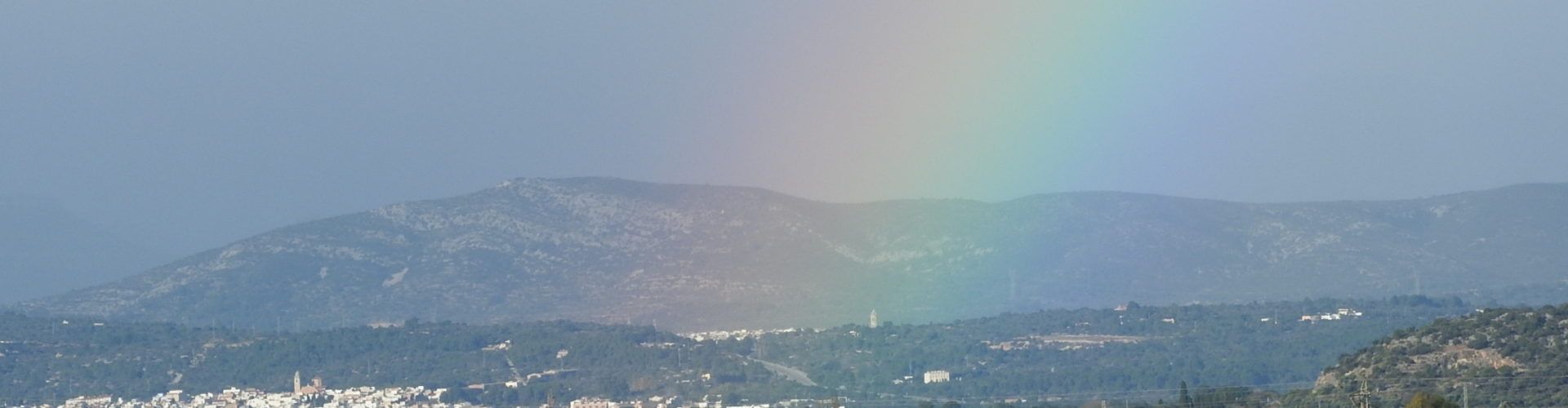 Fotos: Dia de vent i d’arc de Sant Martí
