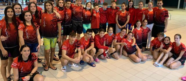 Cap de setmana intens de competicions per al Club Natació Vinaròs