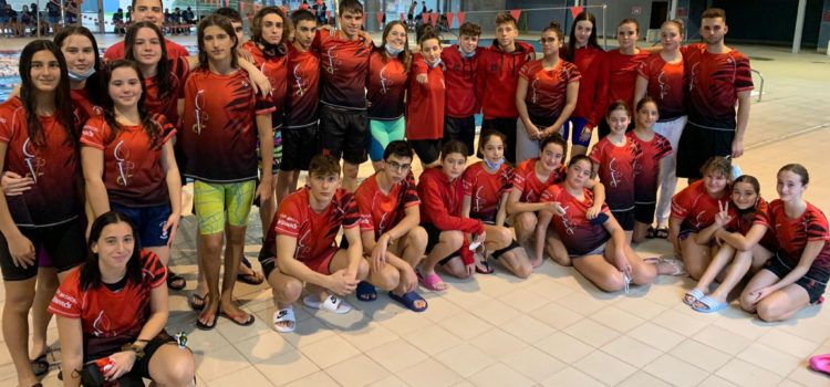 Cap de setmana intens de competicions per al Club Natació Vinaròs