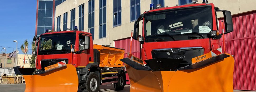 La Diputació recepciona dos nous camions llevaneu que han suposat una inversió superior a 310.000 euros