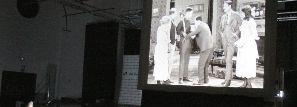 Película de cine mudo con música de clarinete en directo