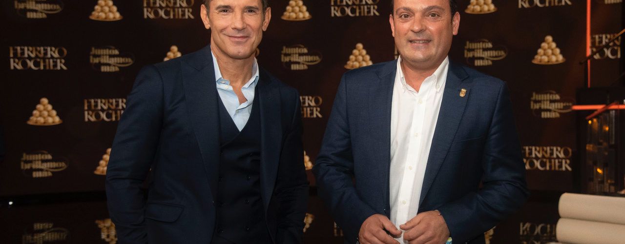 Peñíscola gana: Ferrero Rocher pagará la iluminación navideña 2021