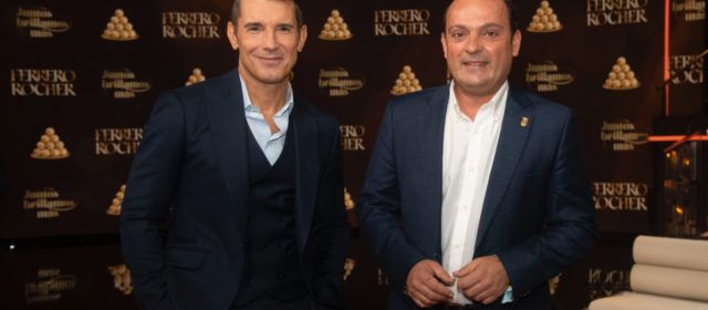Peñíscola gana: Ferrero Rocher pagará la iluminación navideña 2021