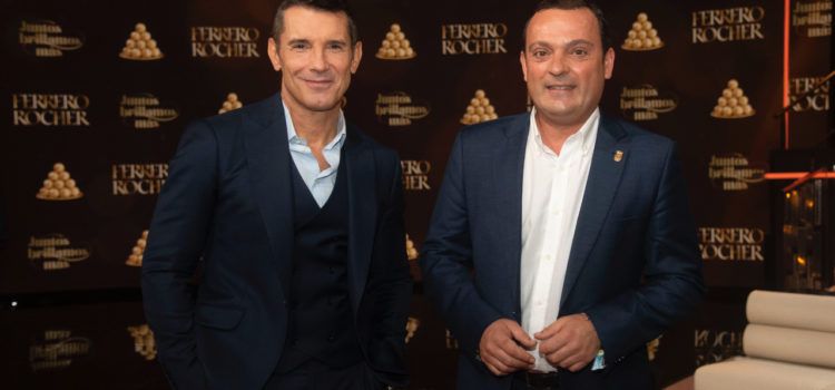 Peñíscola gana: Ferrero Rocher pagará la iluminación navideña 2021