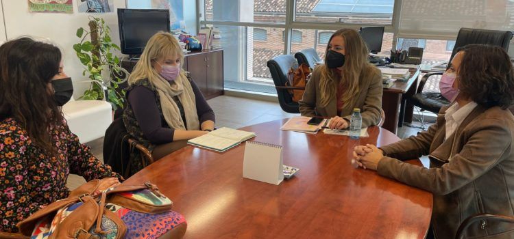 Albocàsser i Generalitat avancen en el programa ‘Noves Arrels’ per a dones víctimes de violència de gènere