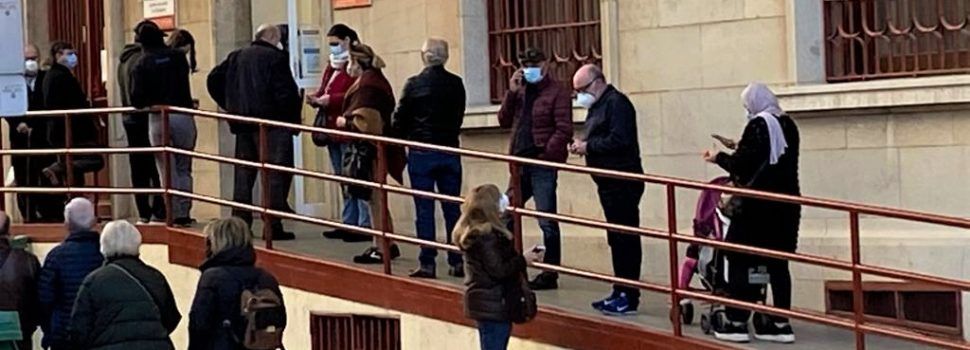 El Colegio de Médicos de Castellón piden medidas urgentes para controlar esta sexta ola de pandemia
