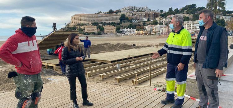 L’Ajuntament de Peníscola inicia les obres per a la ubicació d’un Punt Accessible a la platja Sud