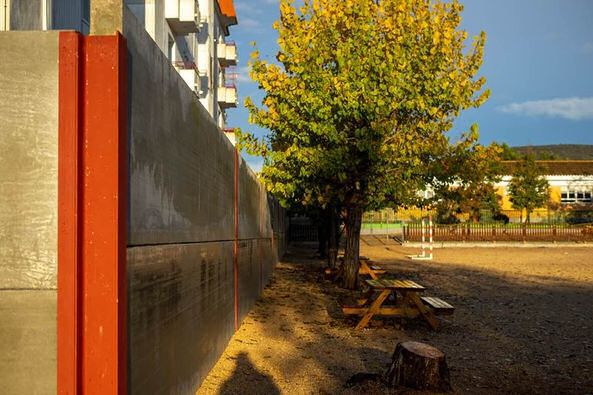 Ulldecona canvia el mur perimetral de tancament de l’Escola Ramón y Cajal