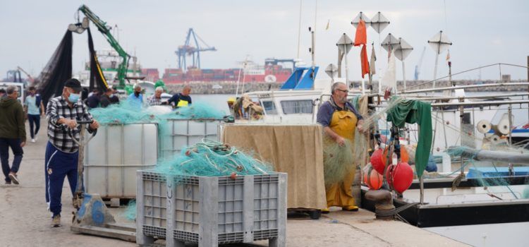 Coincopesca diu que l’acord europeu de pesca posa en perill el futur de més de 3.000 famílies de pescadors valencians