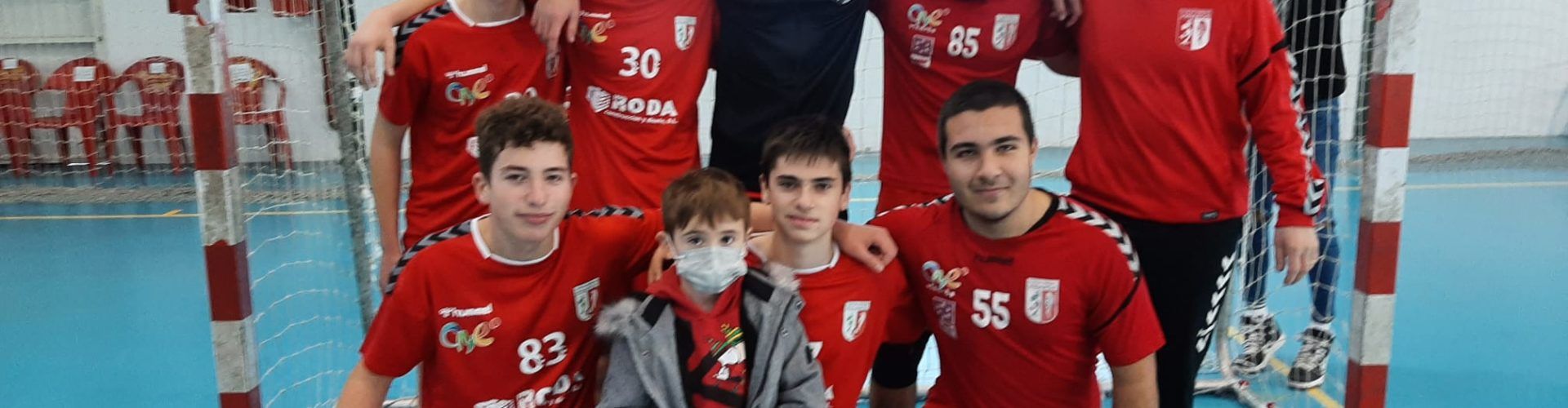 Derrota a Oliva del Club Balonmano Vinaròs, 31-27