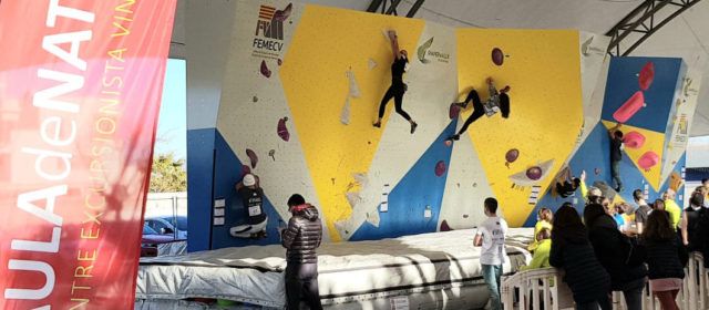 Vinaròs acogió la primera prueba de la Copa de la Escalada en Bloc