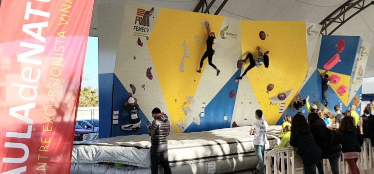 Vinaròs acogió la primera prueba de la Copa de la Escalada en Bloc
