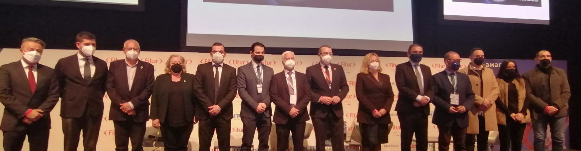 Peñíscola participa en el encuentro de municipios para valorar la constitución de una Asociación de Destinos Turísticos de Sol y Playa