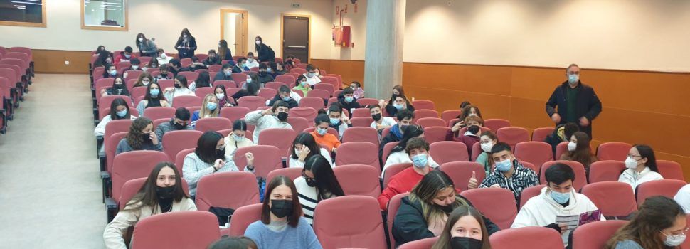 Visita guiada a la UJI alumnat de 2n batxillerat de l’IES Leopoldo Querol