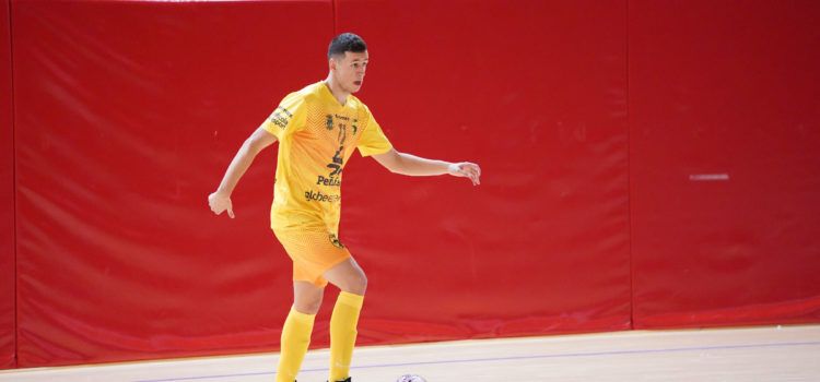 El Servigroup Peñíscola Globeenergy deja escapar el triunfo en el último minuto (3-3)