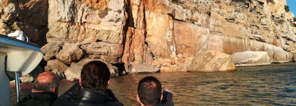 El Ple de l’Ajuntament de Peníscola sol·licita de manera unànime al Govern que actue en els seus penya-segats