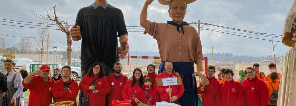 Nanos i Gegants de Vinaròs en el 40 aniversari dels Gegants de Navarcles