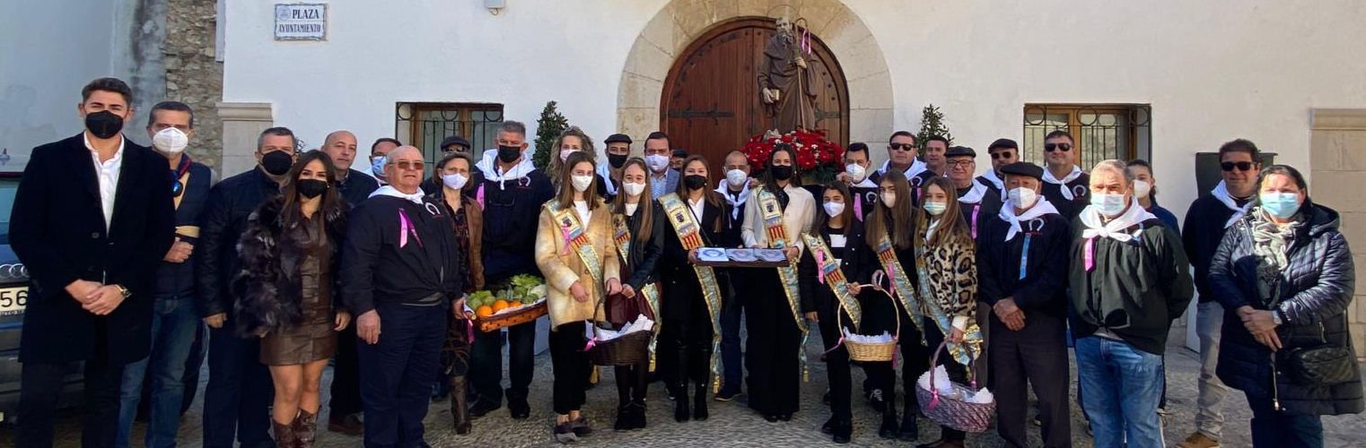 Procesión en Peñíscola hasta el ermitorio de la Patrona, la Virgen de la Ermitana