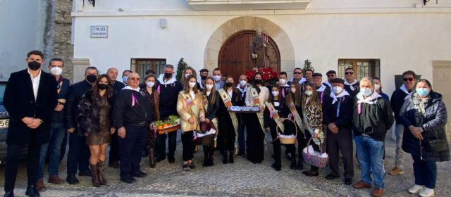 Procesión en Peñíscola hasta el ermitorio de la Patrona, la Virgen de la Ermitana
