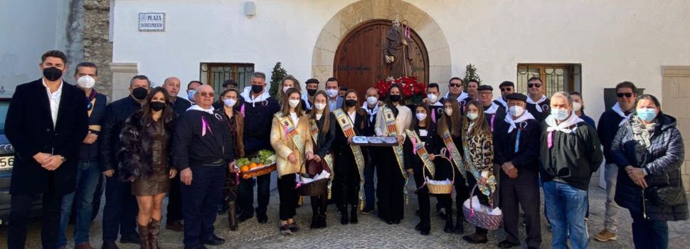 Procesión en Peñíscola hasta el ermitorio de la Patrona, la Virgen de la Ermitana