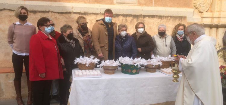 El Ayuntamiento de Sant Jordi culmina las fiestas de Sant Antonio con la bendición de animales y la tradicional hoguera