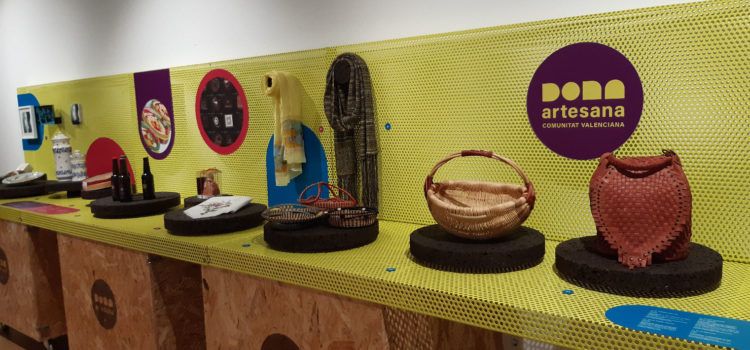 El Mucbe reivindica la creativitat de les dones artesanes valencianes
