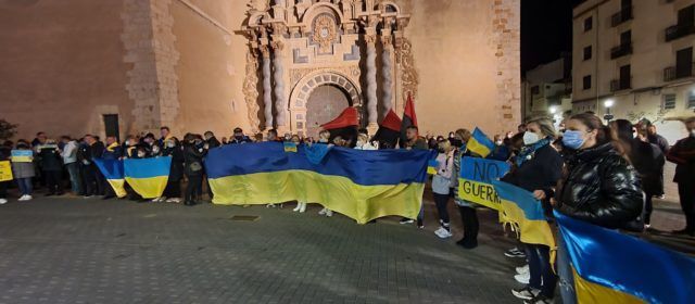 Fotos: Vinaròs diu “No a la guerra”
