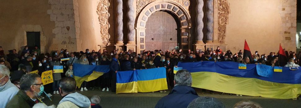 Vídeos: Vinaròs diu “No a la guerra”