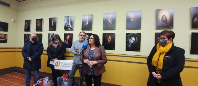60 dones de Vinaròs retratades per Toni Orts i Bea Macip