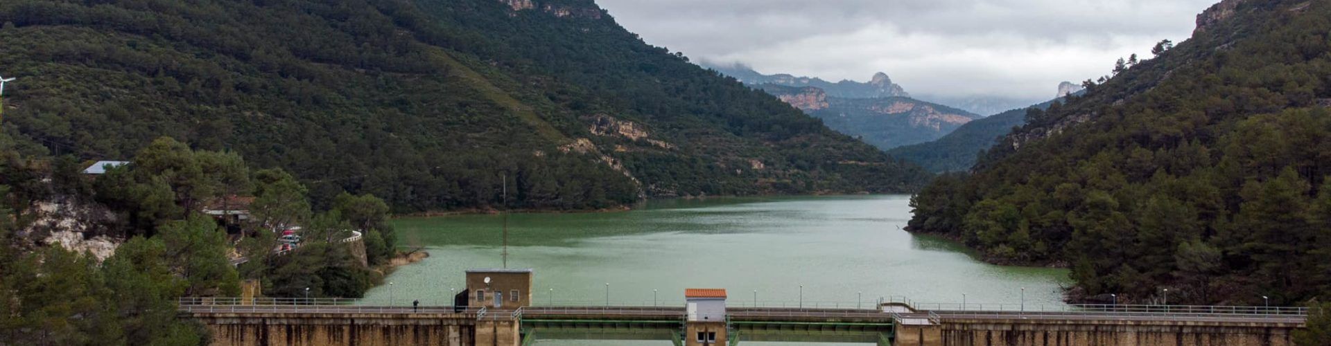 Fotos: L’embassament d’Ulldecona, ple, a vista de PepoDron