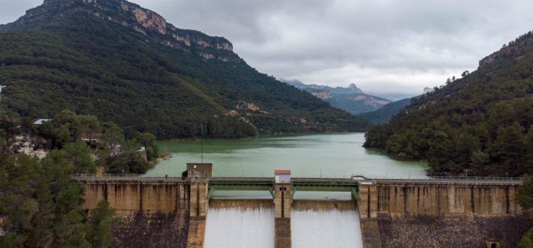 Fotos: L’embassament d’Ulldecona, ple, a vista de PepoDron