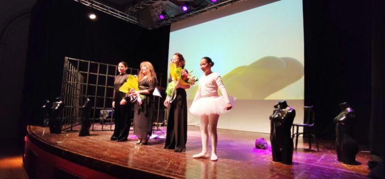 Fotos: “Essències”, música, poesia i dança a l’Auditori de Vinaròs