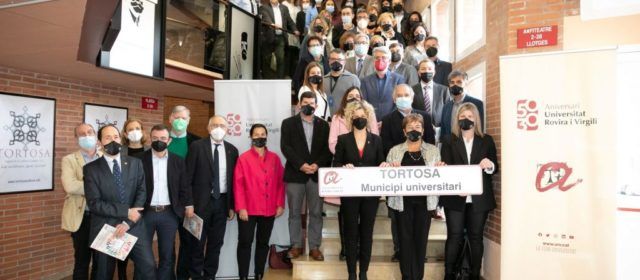 La URV commemora a Tortosa el 50 aniversari de la recuperació dels estudis universitaris a Tarragona