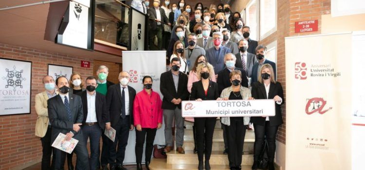 La URV commemora a Tortosa el 50 aniversari de la recuperació dels estudis universitaris a Tarragona