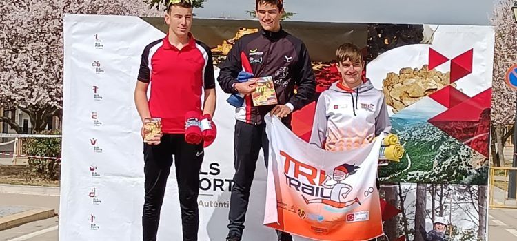 Cap de setmana de competicions per al Club Triatló Vinaròs