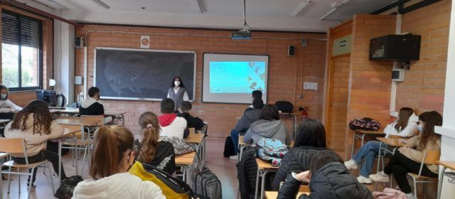 Xerrades de nutrició i prevenció dels trastorns de la conducta alimentària a l’IES Leopoldo Querol