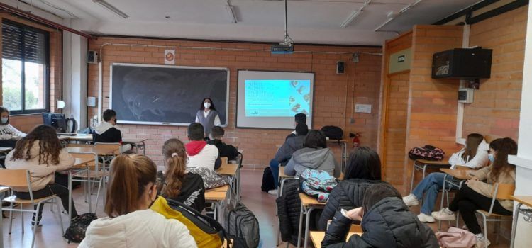 Xerrades de nutrició i prevenció dels trastorns de la conducta alimentària a l’IES Leopoldo Querol