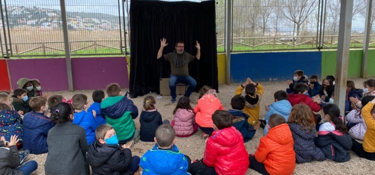 La Biblioteca Municipal de Peníscola porta al col·legi diverses activitats d’animació a la lectura