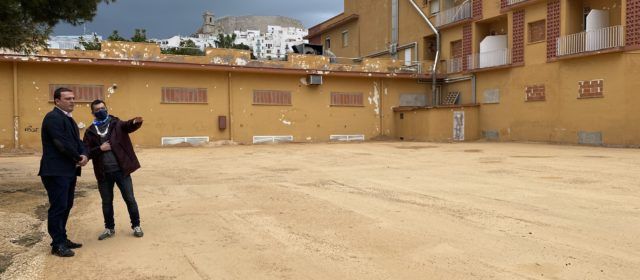 L’Ajuntament de Peníscola comença les obres de la nova pista poliesportiva exterior