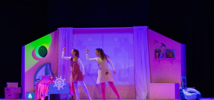Agenda mes d ´abril Dissabtes de Teatre. Última funció temporada 2021-2022