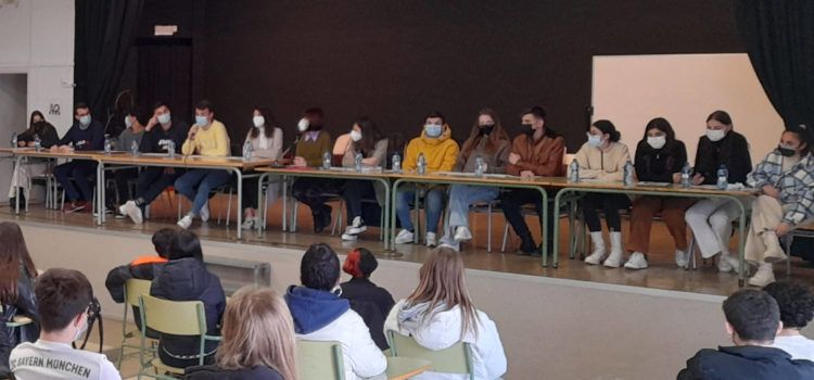 Acte per a l’alumnat de 4t d’ESO i Dia de l’Esport i del TEA a l’IES Leopoldo Querol