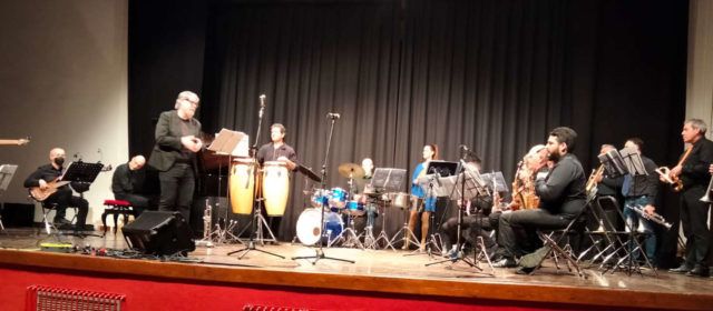 Debut a Vinaròs de l’ESMUVI Jazz Band amb David Pastor