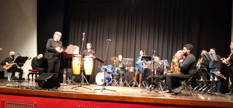 Debut a Vinaròs de l’ESMUVI Jazz Band amb David Pastor