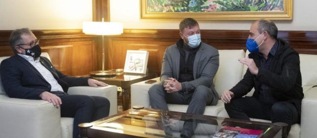 El alcalde de Sant Jordi pide ayuda al presidente de la Diputación para mejorar la carretera a Panóramica