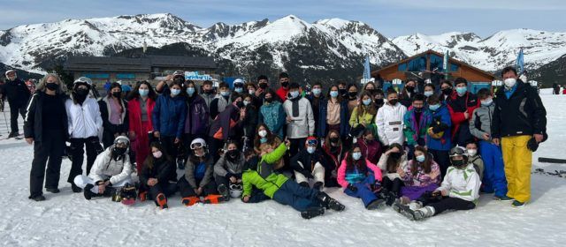 L’ IES Joan Coromines de Benicarló esquia a Andorra