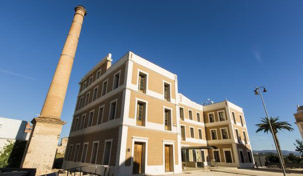 La Biblioteca Comarcal Sebastià J. Arbó tanca per la reforma integral